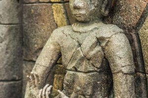 Shotcrete statue in Himalayan wall imitation in ZOO Zlín